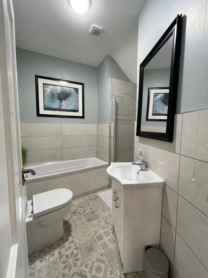 Tonn Ruray Sea View Luxury 2 Bed Apartment Dundrum Ngoại thất bức ảnh